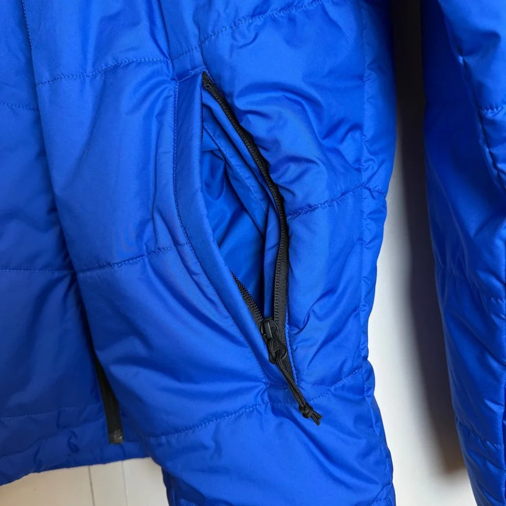 The North‎ Face Mens Blue Quilted Puffer Jacket Full Zip NF0A3XB7 Size M